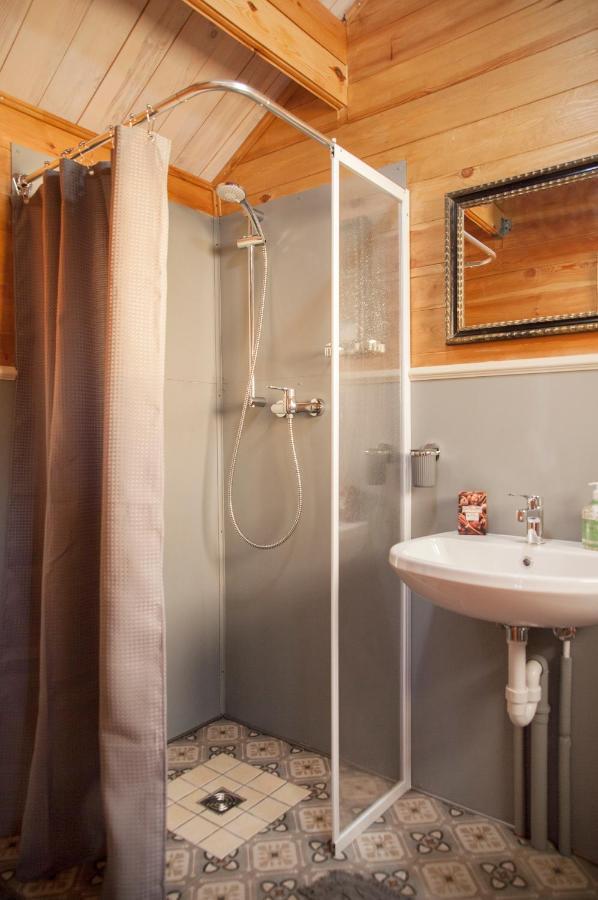 Pian Del Mund Hotel Borgomale Bagian luar foto
